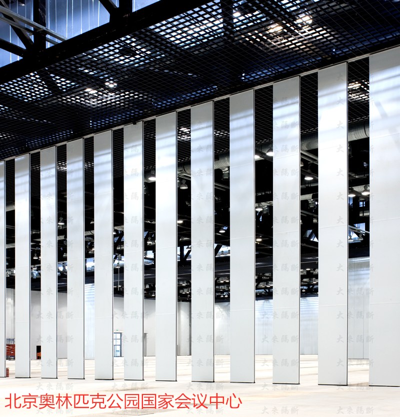 110Z8397_副本.jpg